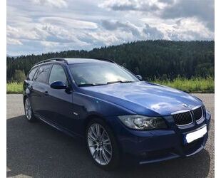 BMW BMW 330i Touring - M-Paket Vollausstattung Gebrauchtwagen