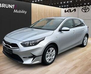 Kia Kia Ceed 1.5T 140 VISION KOMF+ NAVI, KAMERA Gebrauchtwagen