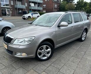 Skoda Skoda Octavia Combi Family Automatik/Xenon/AHK/SHZ Gebrauchtwagen