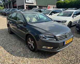 VW Volkswagen Passat Variant 2.0 TDI Highline BlueMot Gebrauchtwagen