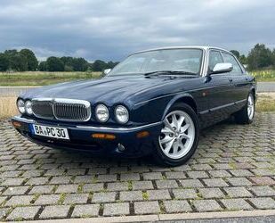 Jaguar Jaguar XJ Sovereign 4.0 inkl. Ersatzteillager Gebrauchtwagen