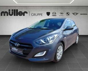 Hyundai Hyundai i30 blue 1.4 Gebrauchtwagen