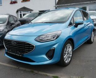 Ford Ford Fiesta Titanium1,0 EcoBoost Hybrid 92kW LED P Gebrauchtwagen