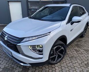 Mitsubishi Mitsubishi Eclipse Cross 2.4 PLUS PLUG-IN HYBRID 4 Gebrauchtwagen