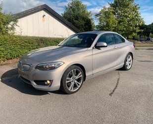 BMW BMW 220 i Coupé *Leather*Sunroof* Gebrauchtwagen