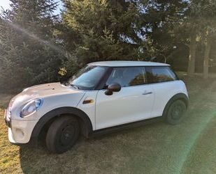 Mini MINI One First Gebrauchtwagen