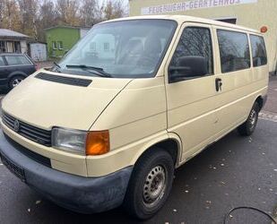 VW Volkswagen T4 Caravelle 2.5 TDI 65kW 9 Sitze Gebrauchtwagen