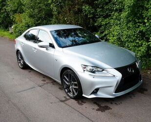 Lexus Lexus IS 300 300h F-Sport Automatik F-Sport Gebrauchtwagen