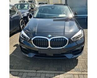 BMW BMW 120i Autom.Sport-Line Panorama-SSD-Navi-LED- Gebrauchtwagen