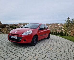 Renault Renault Clio Yahoo! 1.2 16V 75 Yahoo! Gebrauchtwagen