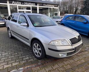 Skoda Skoda Octavia Combi Elegance Leder Klimaautomatik Gebrauchtwagen