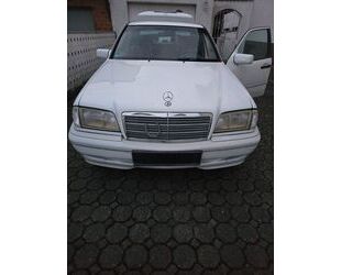 Mercedes-Benz Mercedes-Benz C 180 CLASSIC Classic Gebrauchtwagen