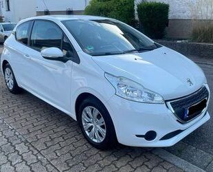 Peugeot Peugeot 208 1.0 Active PureTech 68 Active *TÜV NEU Gebrauchtwagen