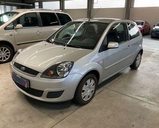 Ford Ford Fiesta WENIG KM NUR 50.000KM+SCHECKHEFT+GARAN Gebrauchtwagen