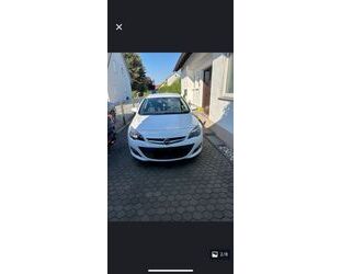 Opel Opel Astra Sports T. 1.7 CDTI ec Edt. 96 S/S 105g. Gebrauchtwagen