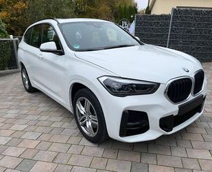 BMW BMW X1 2.0ix MPaket Pano NavPL Kam A.LED H/K 18 1 Gebrauchtwagen