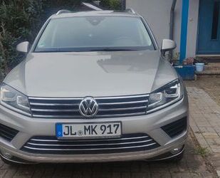 VW Volkswagen Touareg 3.0 V6 TDI SCR Tiptronic BMT Bl Gebrauchtwagen