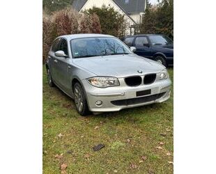 BMW BMW 120i - E87 Silber 1er Gebrauchtwagen