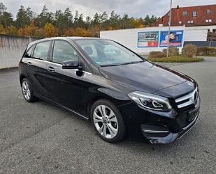 Mercedes-Benz Mercedes-Benz B 180, Navi, PDC vorne und hinten Gebrauchtwagen