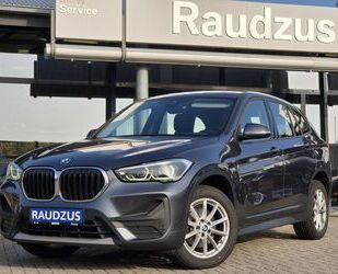 BMW BMW X1 sDrive18d Aut. Advantage AHK+NAVI+LED+SHZ Gebrauchtwagen