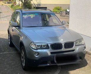 BMW BMW X3 2.0d - Xenon, Leder, SHZ, Pano, AHK, MFL Gebrauchtwagen