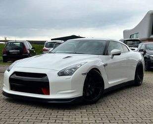 Nissan Nissan GT-R R35/3.8 V6/Bose Sound/Klima/Navi/Tunin Gebrauchtwagen