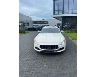 Maserati Maserati Quattroporte 3.0 V6 S Automatik Gebrauchtwagen