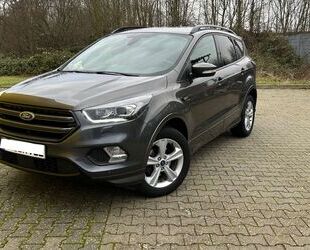 Ford Ford Kuga 1.5/ST-Line/Kamera/Xenon/Garantie/Winter Gebrauchtwagen