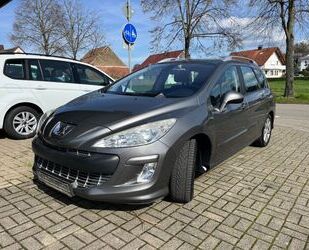 Peugeot Peugeot 308 SW 1,6 16V Tendance 7 Sitzer Klima Gebrauchtwagen