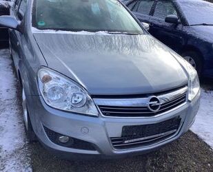 Opel Opel Astra Caravan 1.7 CDTI NAVI 81kW Gebrauchtwagen