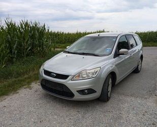 Ford Ford Focus 1,6TDCi 80kW DPF Ambiente Turnier Ambie Gebrauchtwagen