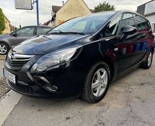 Opel Opel Zafira C Tourer Edition NAVI ALU 7-SITZER PDC Gebrauchtwagen