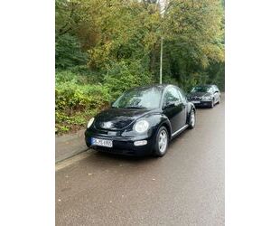 VW Volkswagen New Beetle 1.6 Arte Arte Gebrauchtwagen