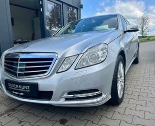 Mercedes-Benz Mercedes-Benz E 500 4-Matic ELEGANCE Nav Standheiz Gebrauchtwagen