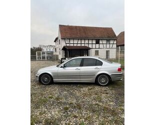 BMW BMW 323i - Gebrauchtwagen