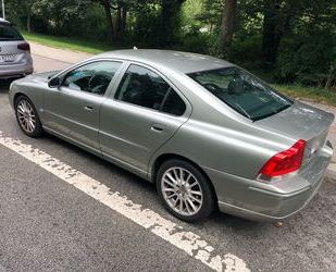 Volvo Volvo S60 D5 2,4 D*TÜV 06.2025*LEDER*17 ZOLL*2.HAN Gebrauchtwagen