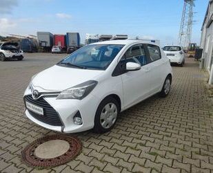 Toyota Toyota Yaris/LKW ZULASSUNG/NAVI/KAMERA/KLIMA Gebrauchtwagen