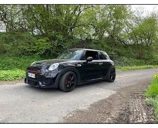 Mini MINI John Cooper Works Black/Black TOP Gebrauchtwagen