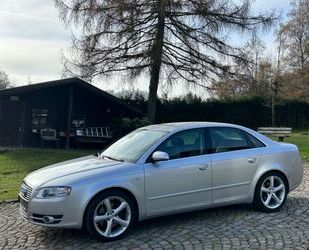 Audi Audi A4 Lim. 2.0 TFSI Quattro,6Gang,Xenon,KLima Gebrauchtwagen