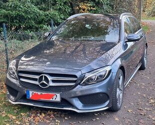 Mercedes-Benz Mercedes-Benz C 220 d 4MATIC T AMG Line Autom. AMG Gebrauchtwagen