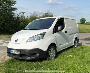 Nissan Nissan e-NV200 TEKNA 5-Sitzer mit Batterie Gebrauchtwagen