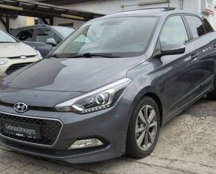 Hyundai Hyundai i20 1.4 Style Automatik*PDC-Panorama-SHZ-N Gebrauchtwagen