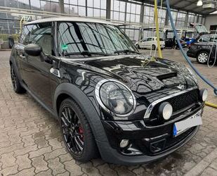 Mini MINI JCW*CHILI*TÜVneu*110€mtl*PANO*PDC*Sitzh*BT Gebrauchtwagen