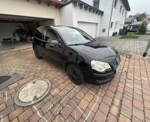 VW Volkswagen Polo 1.2 Trendline PDC hinten, neu TüV Gebrauchtwagen