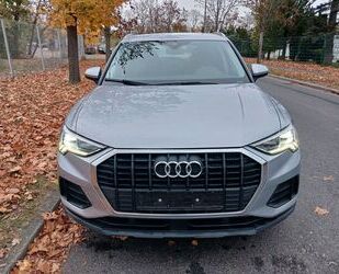 Audi Audi Q3 40 TFSI quattro Scheckheftgepflegt 190 P Gebrauchtwagen