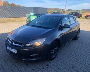 Opel Opel Astra J Lim. 5-trg. Fun Gebrauchtwagen