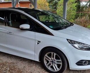 Ford Ford S-Max 2,0TDCi Bi-Turbo 154kW Titanium PShift. Gebrauchtwagen