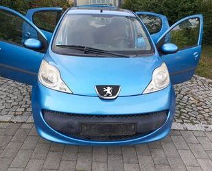 Peugeot Peugeot 107 Filou / TÜV 7/26 Gebrauchtwagen