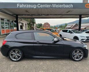 BMW BMW M135i 3-trg. Schalter Heckantrieb 2.Hd Garanti Gebrauchtwagen