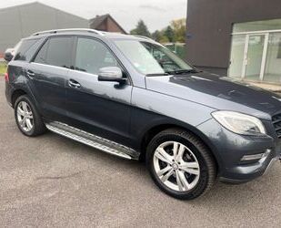 Mercedes-Benz Mercedes-Benz ML 250 BlueTEC 4MATIC - Schiebedach Gebrauchtwagen